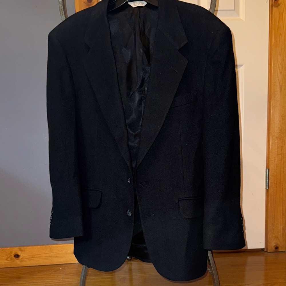 Elegant Men's Black Sport Coat